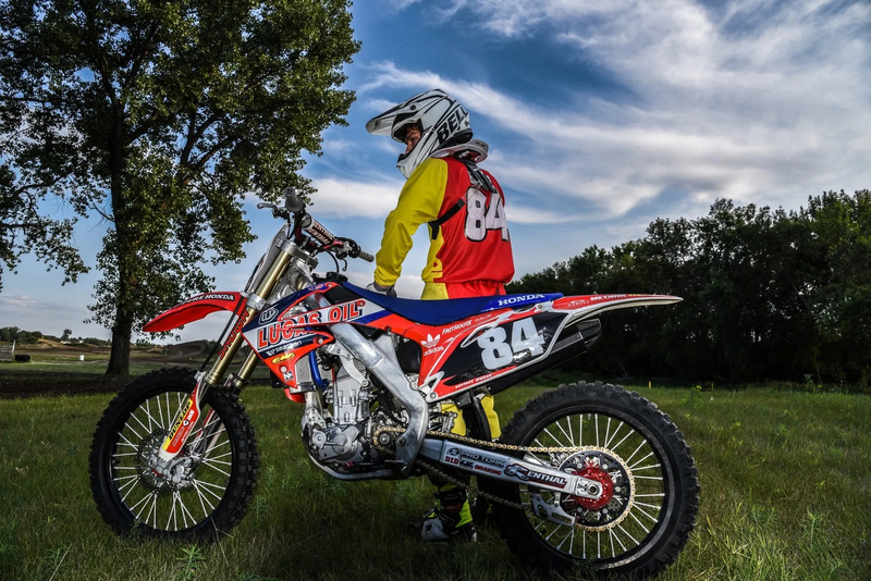 Wyatt-Briss-senior-2018.jpg