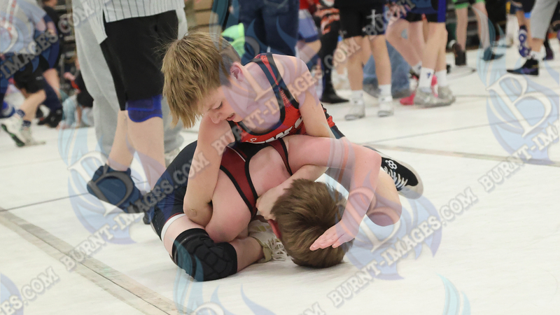 Lincoln Squires Wrestling 20260222038.jpg