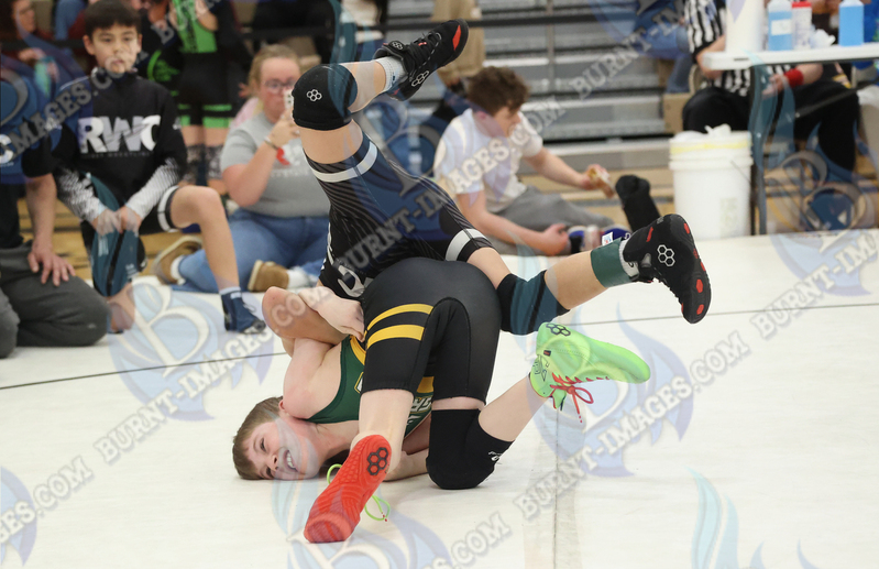 Lincoln Squires Wrestling 20260222040.jpg