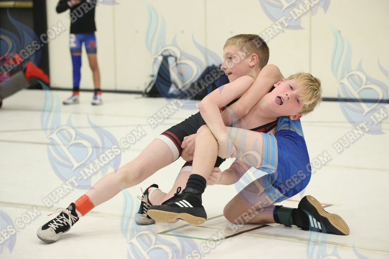 Lincoln Squires Wrestling 20260222043.jpg