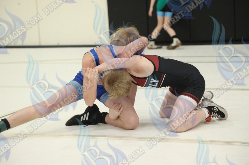 Lincoln Squires Wrestling 20260222044.jpg