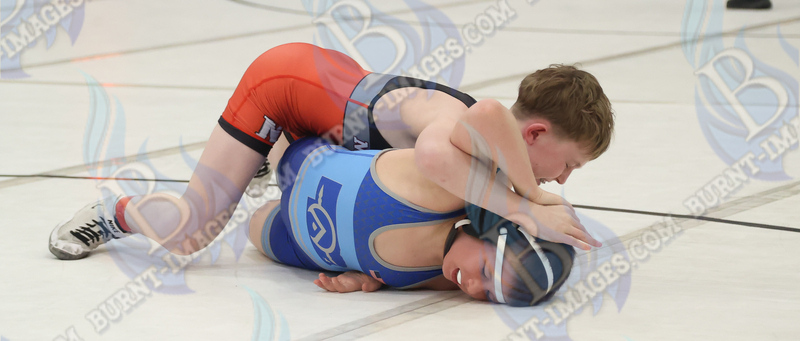 Lincoln Squires Wrestling 20260222077.jpg