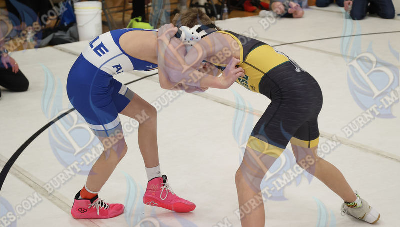 Lincoln Squires Wrestling 20260222157.jpg