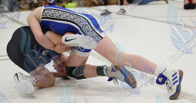 Lincoln Squires Wrestling 20260222162.jpg