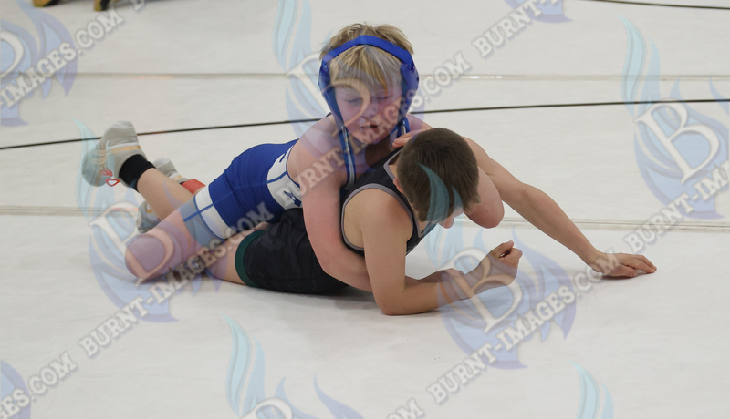 Lincoln Squires Wrestling 20260222188.jpg