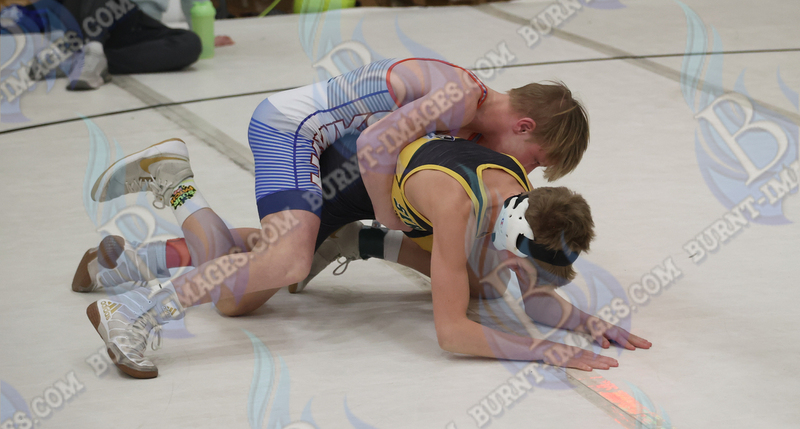 Lincoln Squires Wrestling 20260222194.jpg