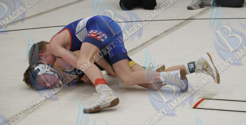 Lincoln Squires Wrestling 20260222208.jpg