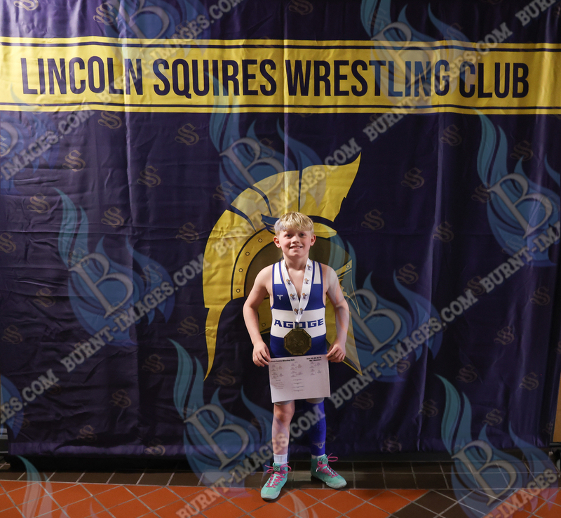 Lincoln Squires Wrestling 20260222243.jpg