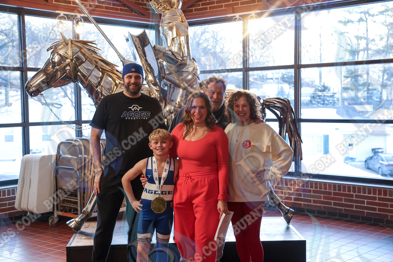 Lincoln Squires Wrestling 20260222245(1).jpg