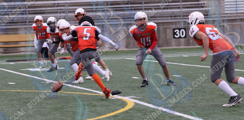 Manzitto vs Neeman Championship Game Class B20251026_018.jpg