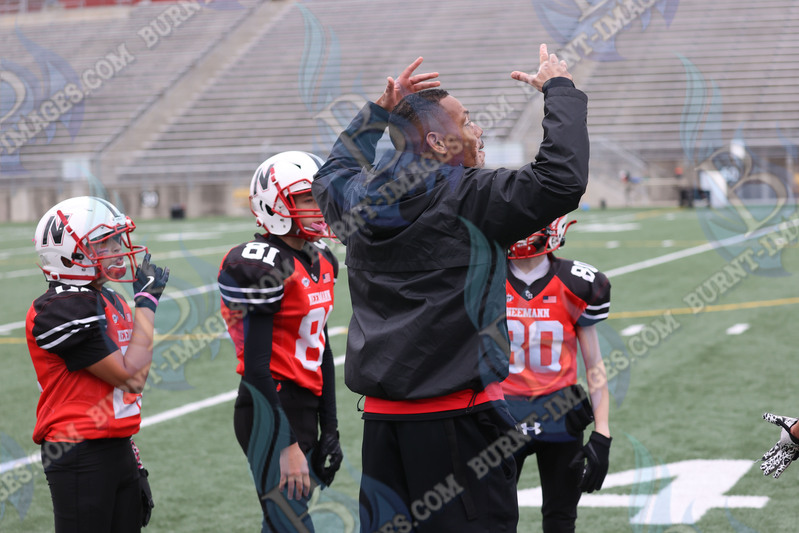 Manzitto vs Neeman Championship Game Class B20251026_038.jpg