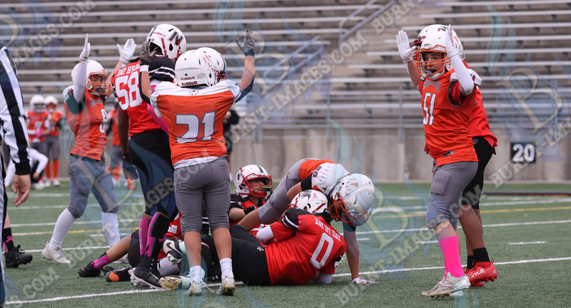 Manzitto vs Neeman Championship Game Class B20251026_056.jpg