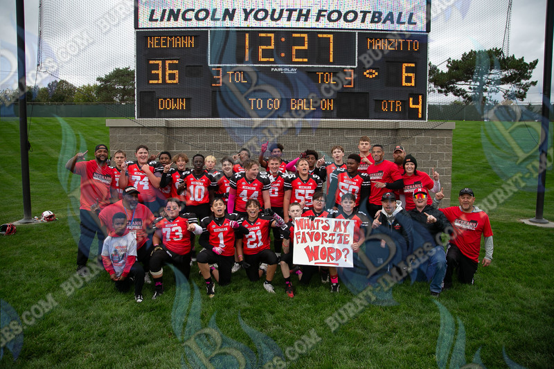 Manzitto vs Neeman Championship Game Class B20251027_109.jpg