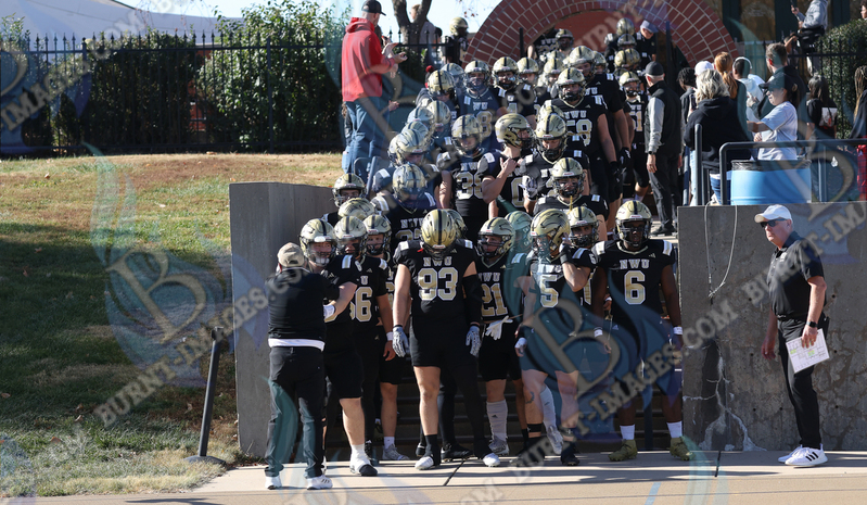 Wesleyan vs Sampson20251116_008.jpg