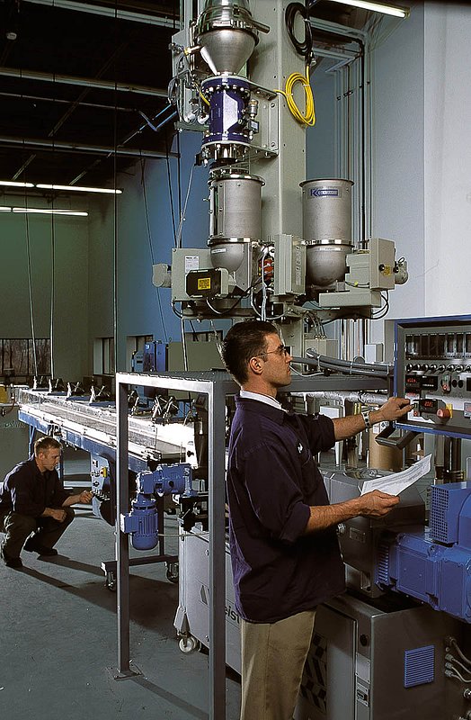 factory2.jpg