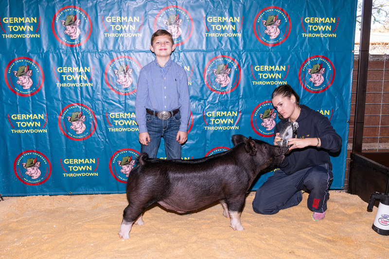 25GTT- RingBBackdrops-6305.jpg