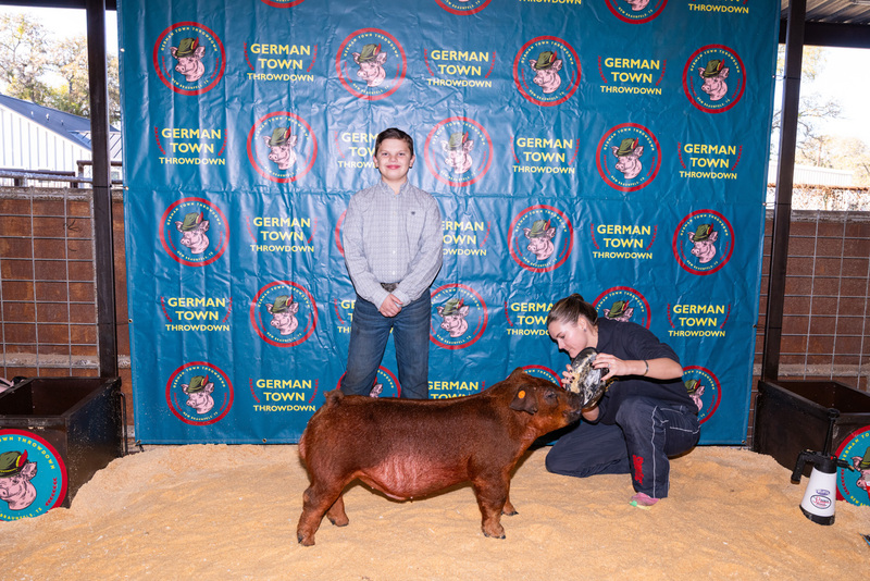 25GTT- RingBBackdrops-6309.jpg