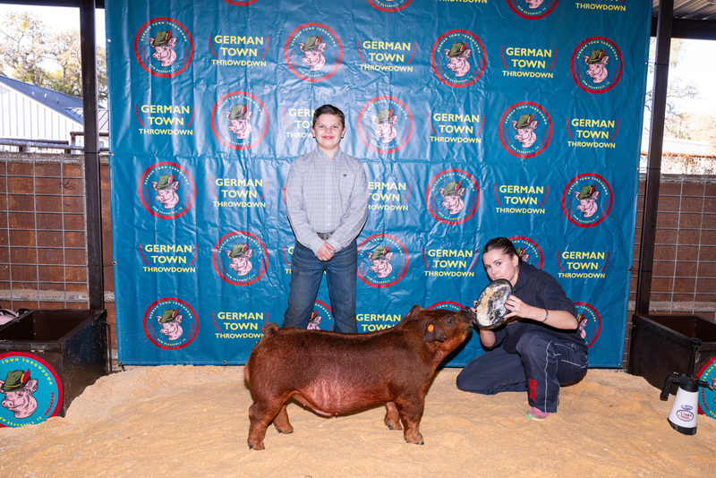 25GTT- RingBBackdrops-6310.jpg