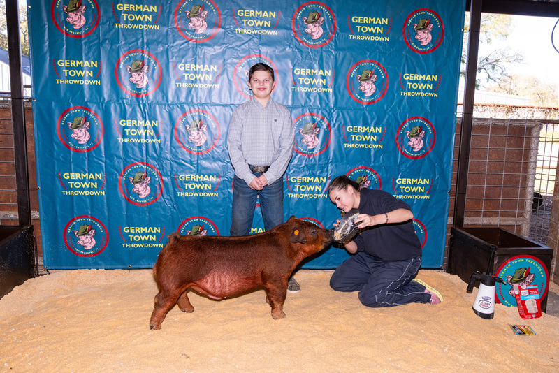 25GTT- RingBBackdrops-6314.jpg