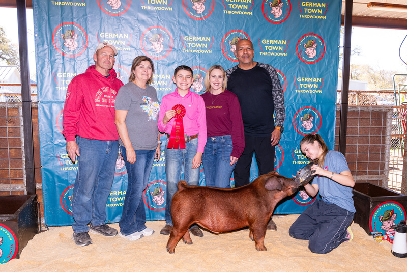 25GTT- RingBBackdrops-6332.jpg