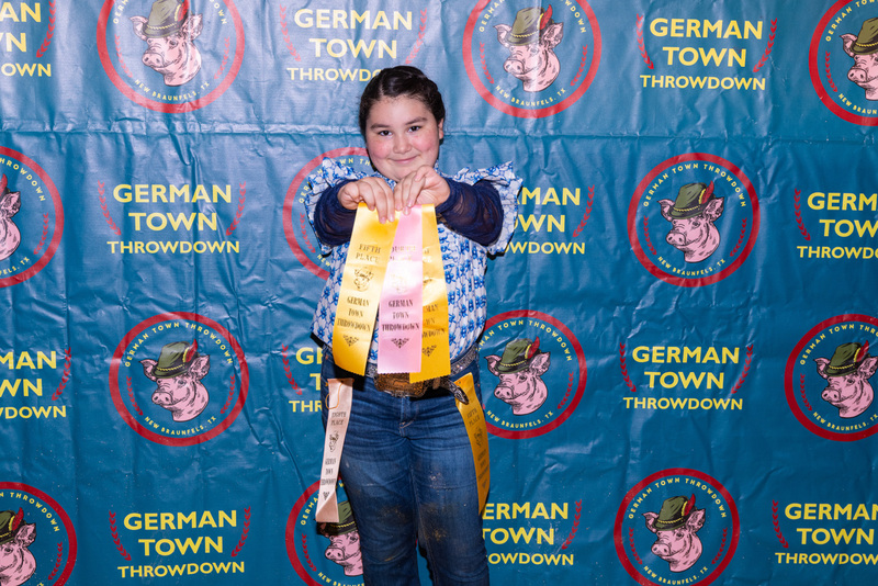 25GTT- RingBBackdrops-6355.jpg