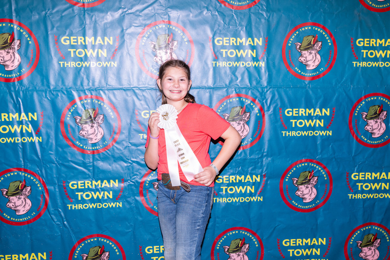 25GTT- RingBBackdrops-6356.jpg