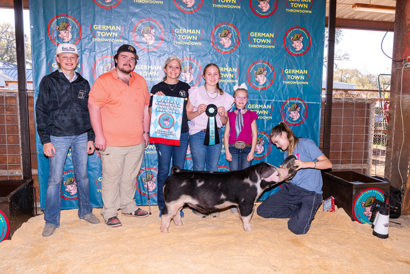 25GTT- RingBBackdrops-6370.jpg