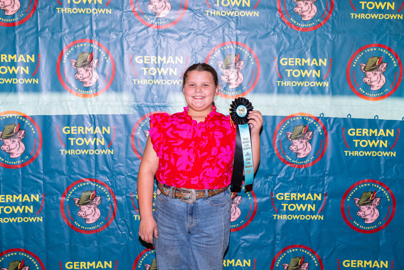 25GTT- RingBBackdrops-6375.jpg