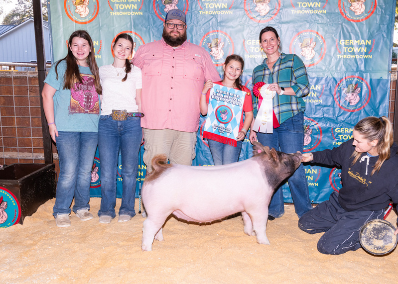 25GTT- RingBBackdrops-6405.jpg