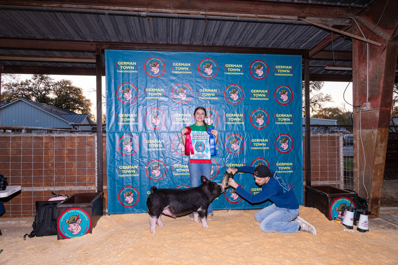 25GTT- RingBBackdrops-6475.jpg