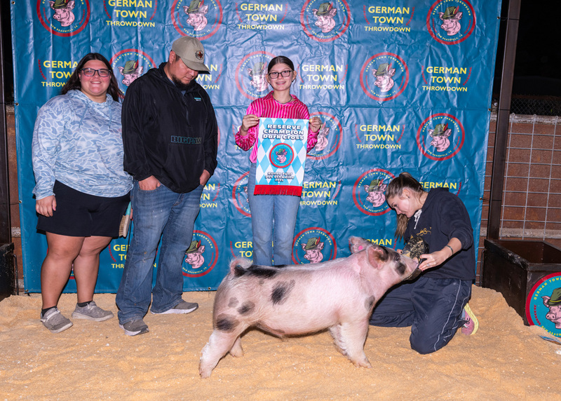 25GTT- RingBBackdrops-6516.jpg