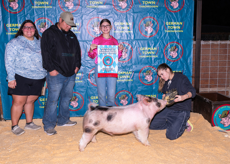 25GTT- RingBBackdrops-6517.jpg