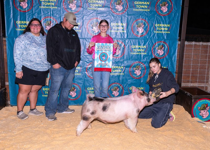 25GTT- RingBBackdrops-6518.jpg