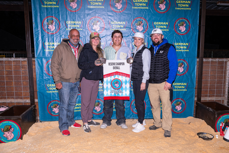 25GTT- RingBBackdrops-6527.jpg