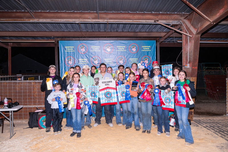 25GTT- RingBBackdrops-6535.jpg