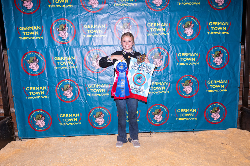 25GTT- RingBBackdrops-6536.jpg