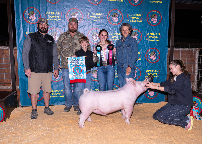 25GTT- RingBBackdrops-6546.jpg