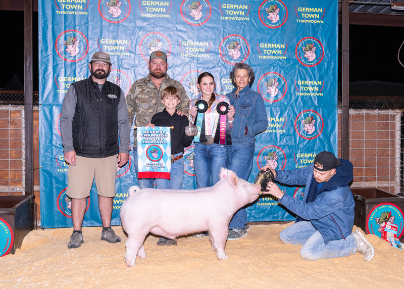 25GTT- RingBBackdrops-6552.jpg