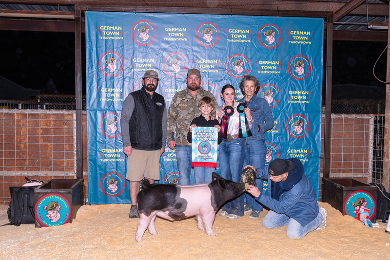 25GTT- RingBBackdrops-6563.jpg