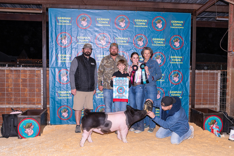 25GTT- RingBBackdrops-6565.jpg