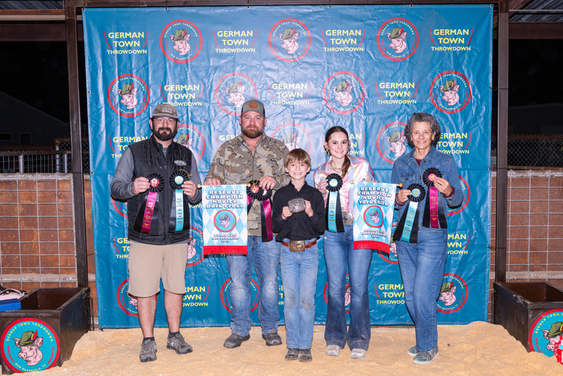 25GTT- RingBBackdrops-6575.jpg