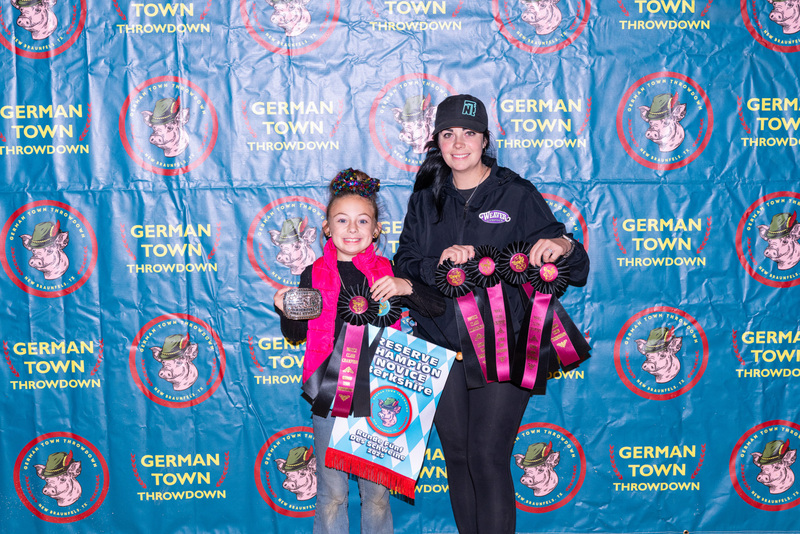 25GTT- RingBBackdrops-6588.jpg