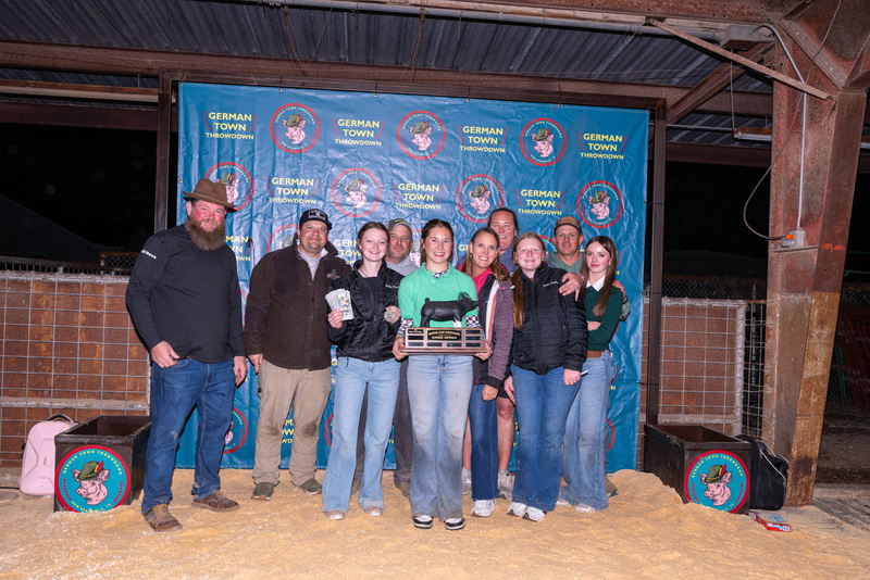 25GTT- RingBBackdrops-6681.jpg