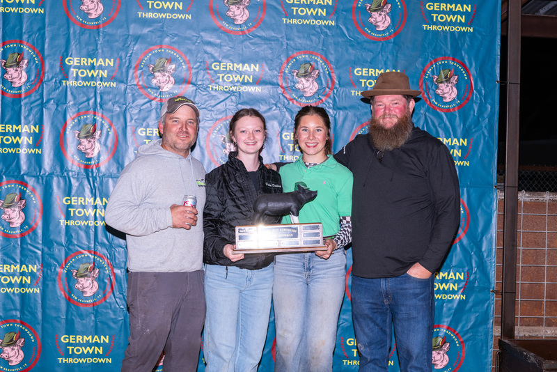 25GTT- RingBBackdrops-6691.jpg