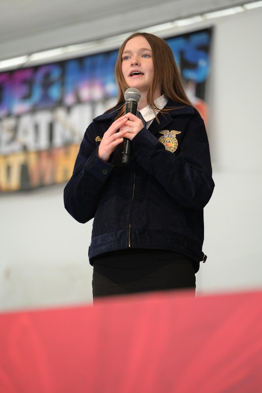 26RA- PublicSpeakingHS-6336.jpg