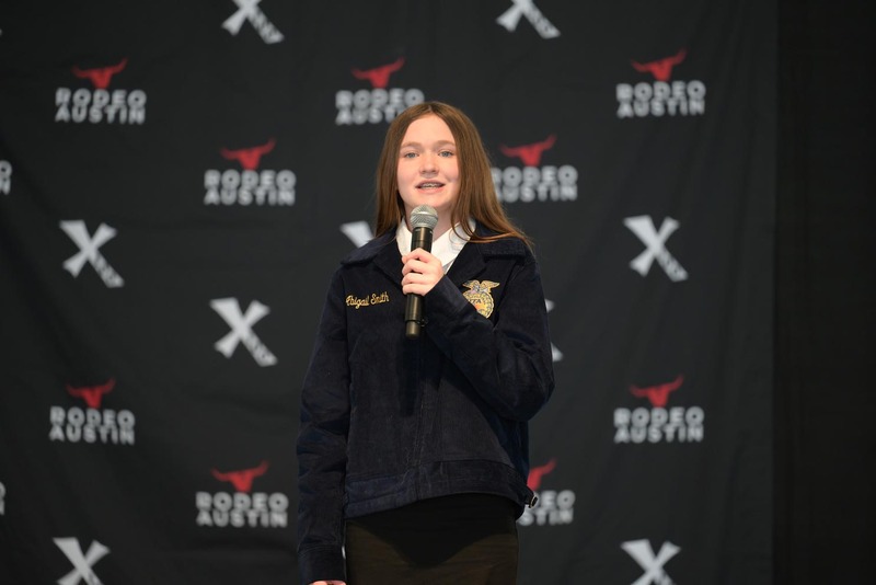 26RA- PublicSpeakingHS-6340.jpg