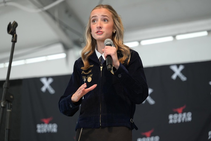 26RA- PublicSpeakingHS-6392.jpg