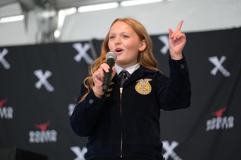 26RA- PublicSpeakingHS-6406.jpg