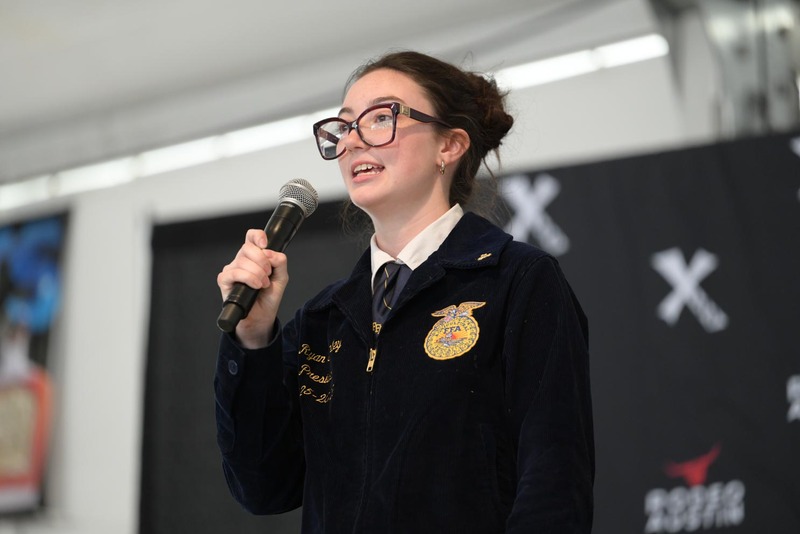 26RA- PublicSpeakingHS-6461.jpg