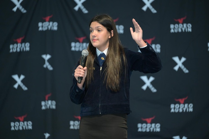 26RA- PublicSpeakingHS-6552.jpg